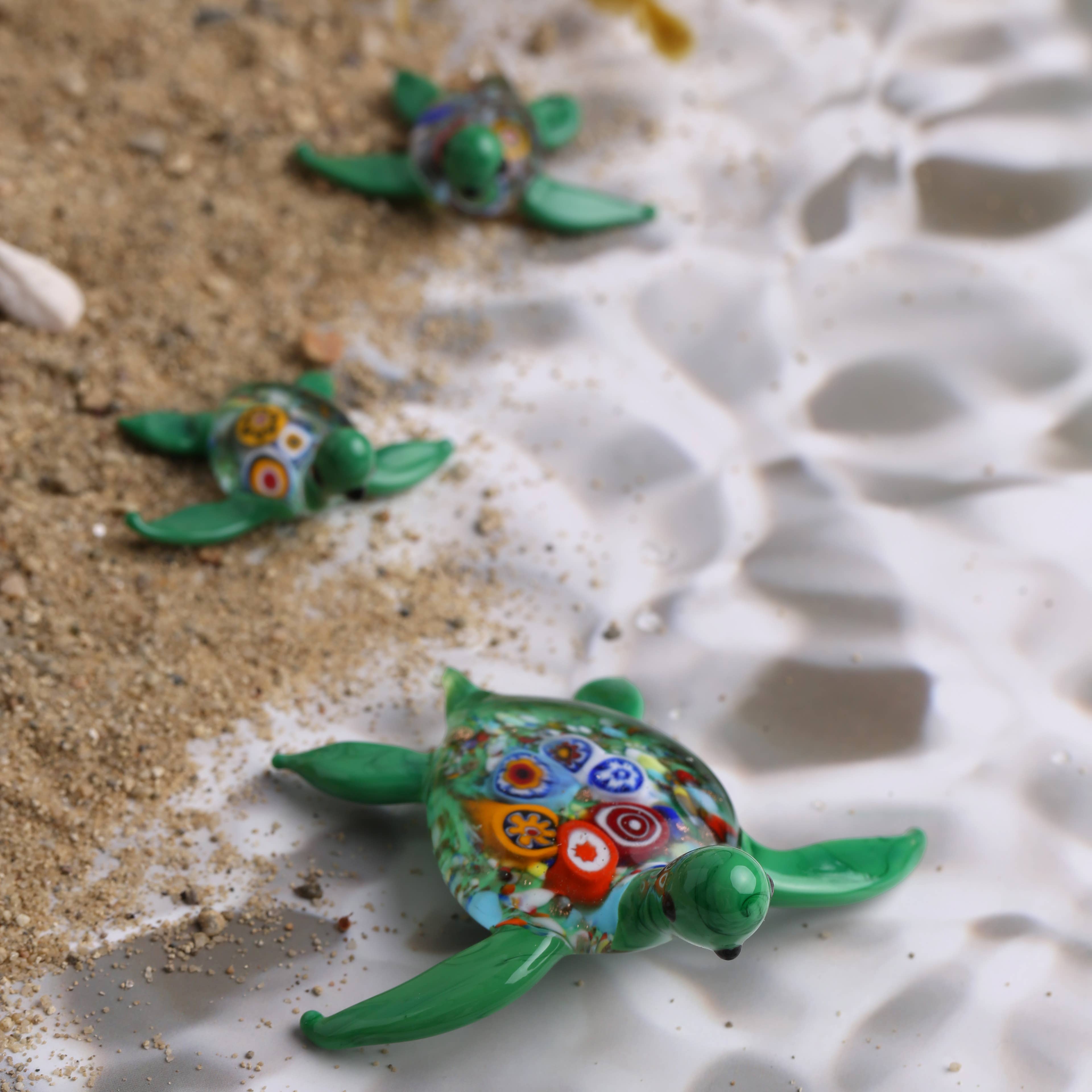 Adamodart - Vendita all'ingrosso Statuette decorative - Set 3 statuine in vetro Millefiori a forma di tartaruga marina, scultura tartaruga7