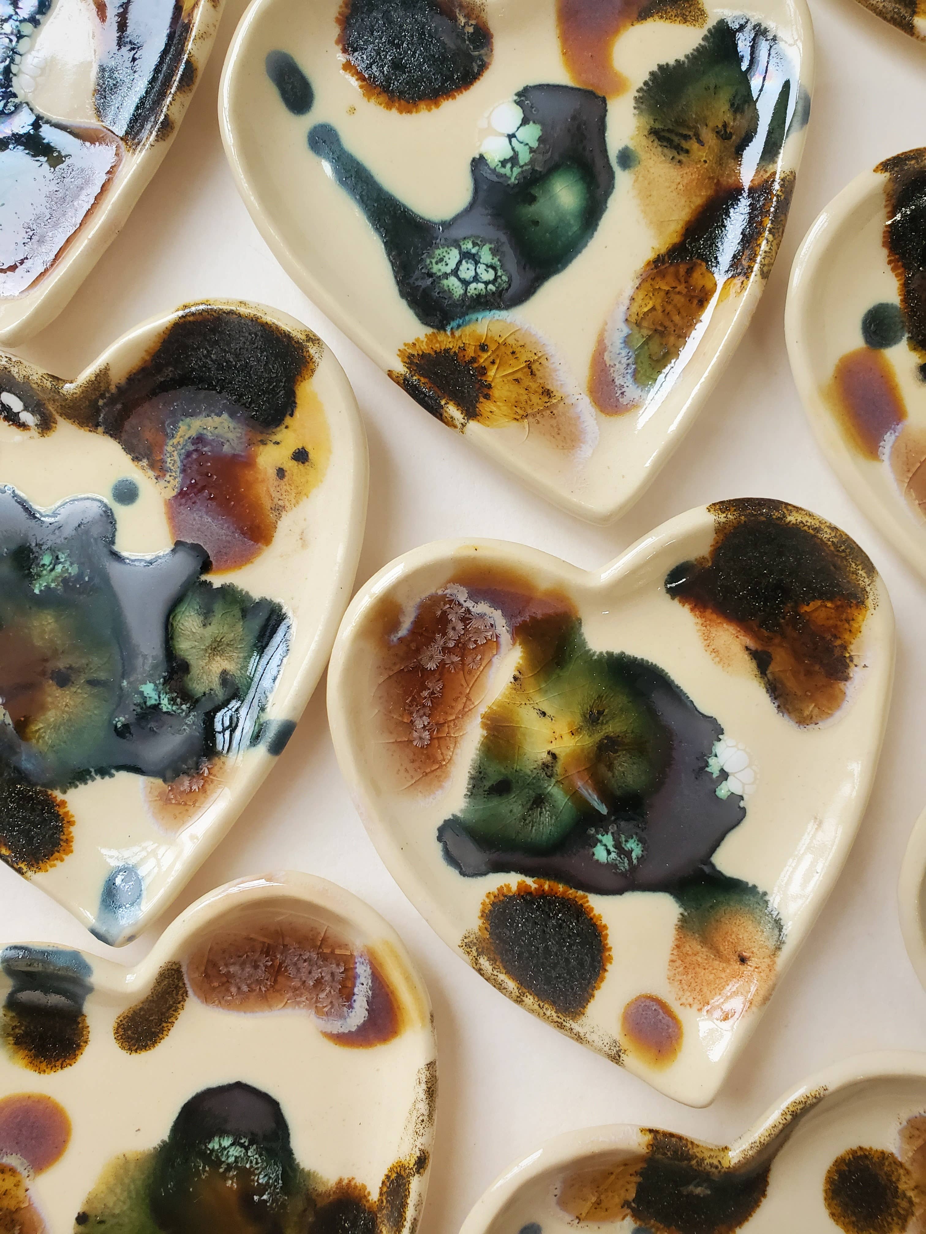 CURIOUS CLAY - Wholesale Jewelry Dish - heart ring dish7