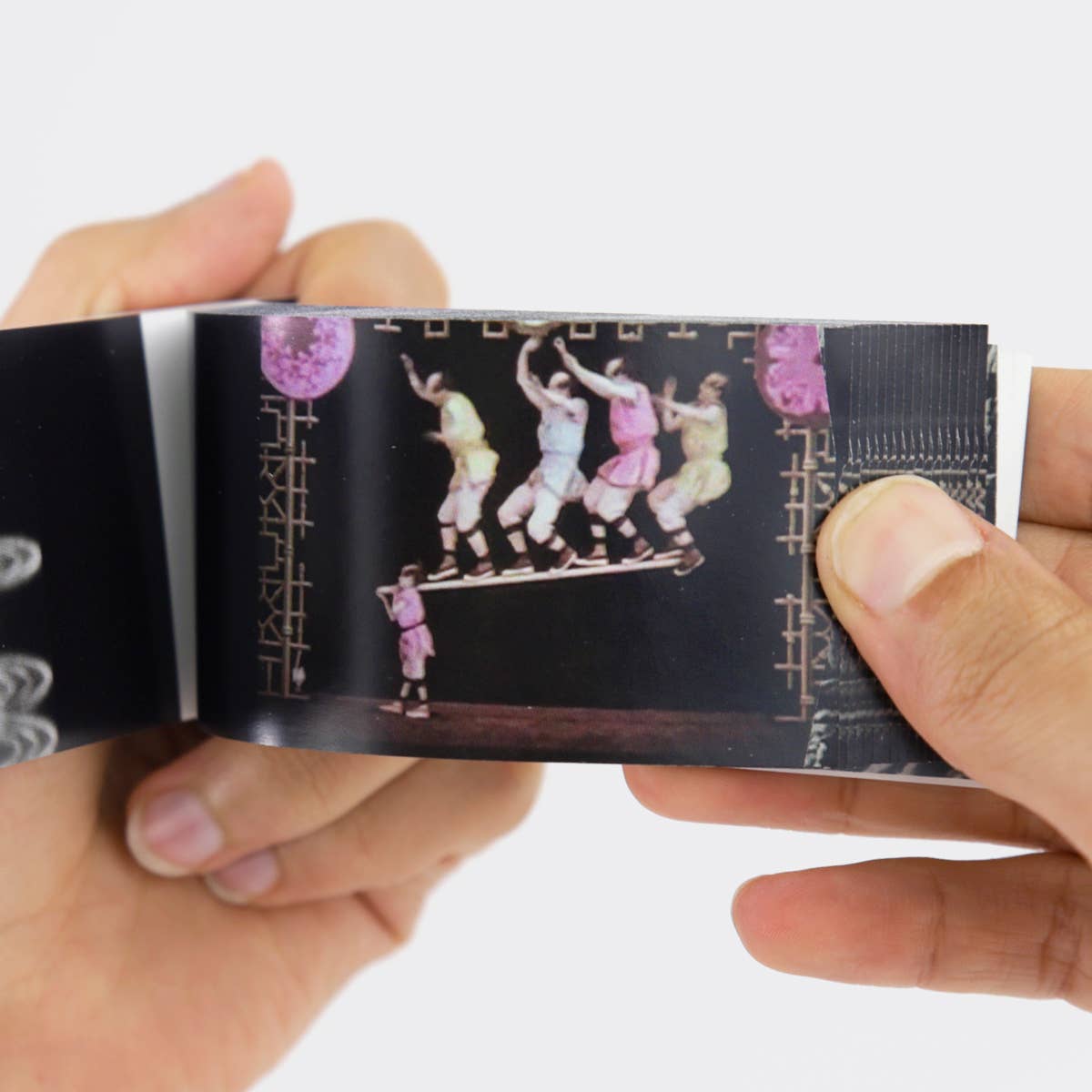 Flipboku - Wholesale Display Book - Movie Classics Flipbook8