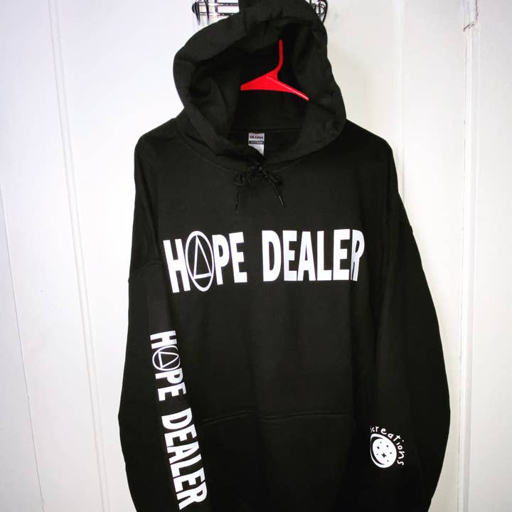 Sweat-shirt Hope Dealer pour la vente par Merlscreations LLC