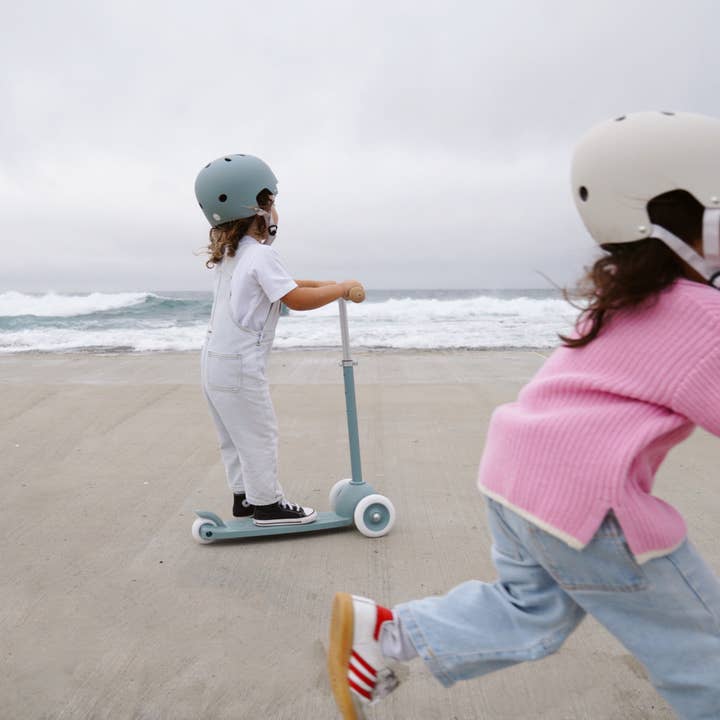 Banwood SL Europe - Wholesale Bike/Scooter - Kids - BANWOOD ECO SCOOTER - TEAL1