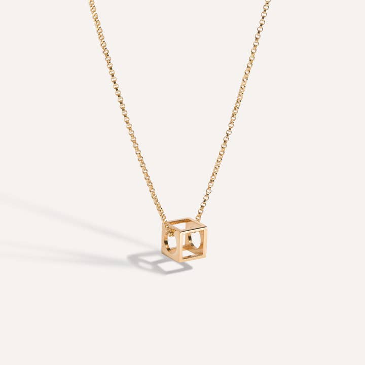 Pour ne pas oublier - Collier minimaliste en or vermeil pour la vente par LÚDERE