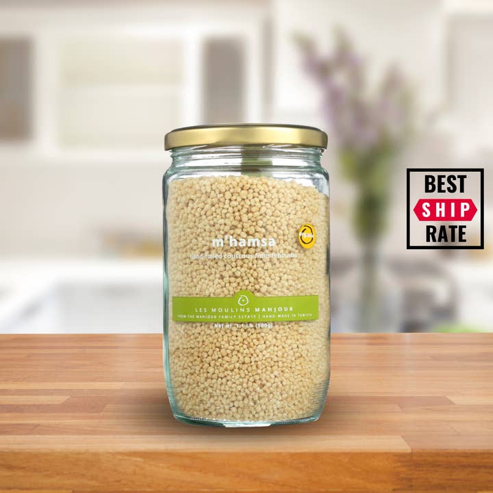 Les Moulins Mahjoub M’hamsa Couscous Roulé à la Main 6 Bocaux 17oz pour la vente par Casacella Foods