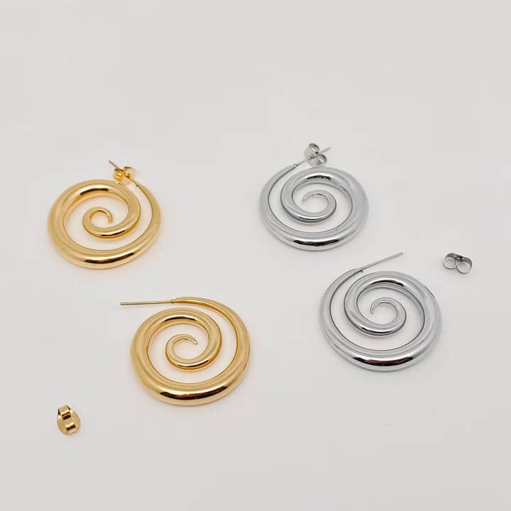 Mio Queena - Wholesale Hoop Earrings - Smoke Shape Stainless Steel Hoop Earrings - FGS4