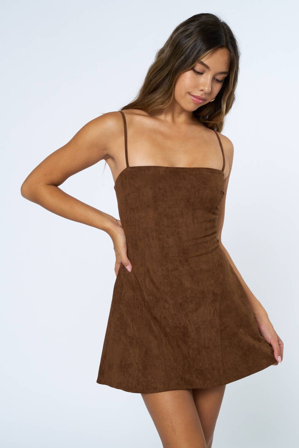MARRON Robe Mini en Suède avec Détail Lacé au Dos en vente sur Faire