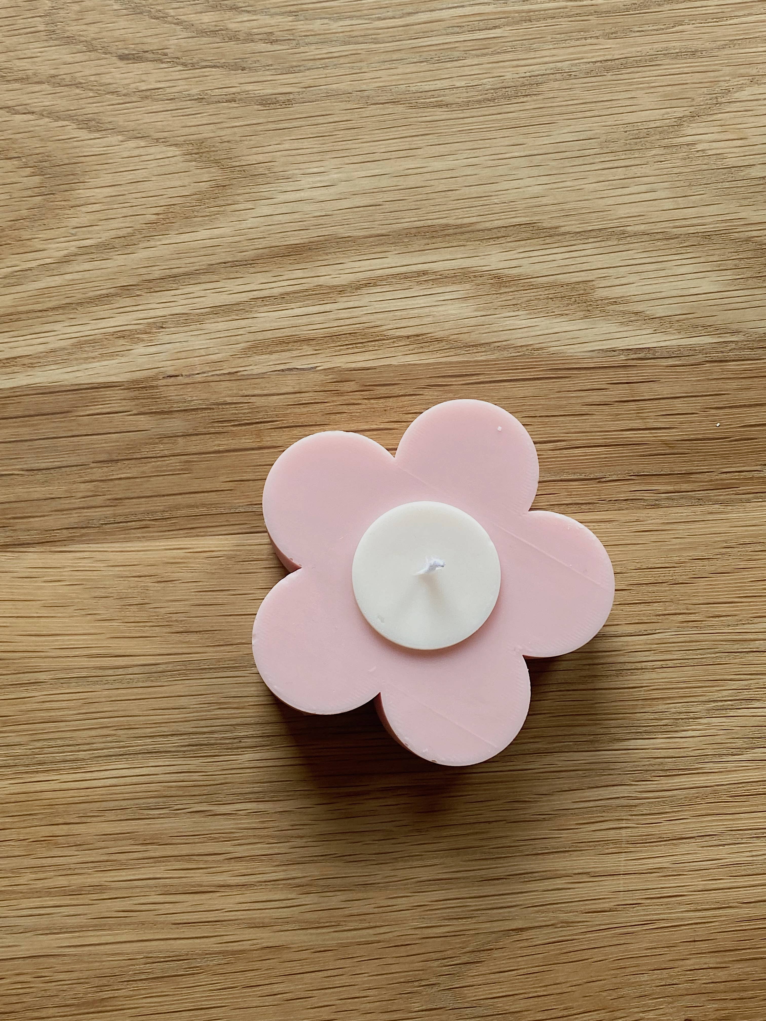 Sonder candles – wholesale Novelty candle – daisy candle1