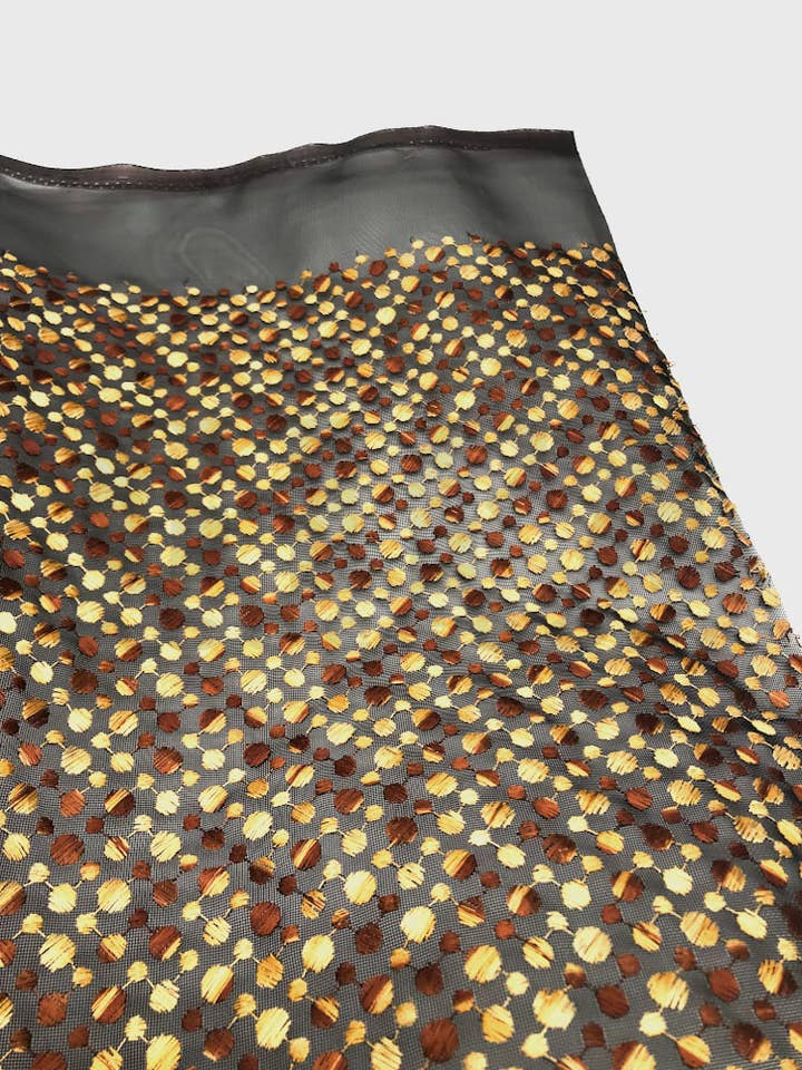 Tessuto a rete ricamato fantasia pois per la vendita all'ingrosso da parte di Gifa Accessori