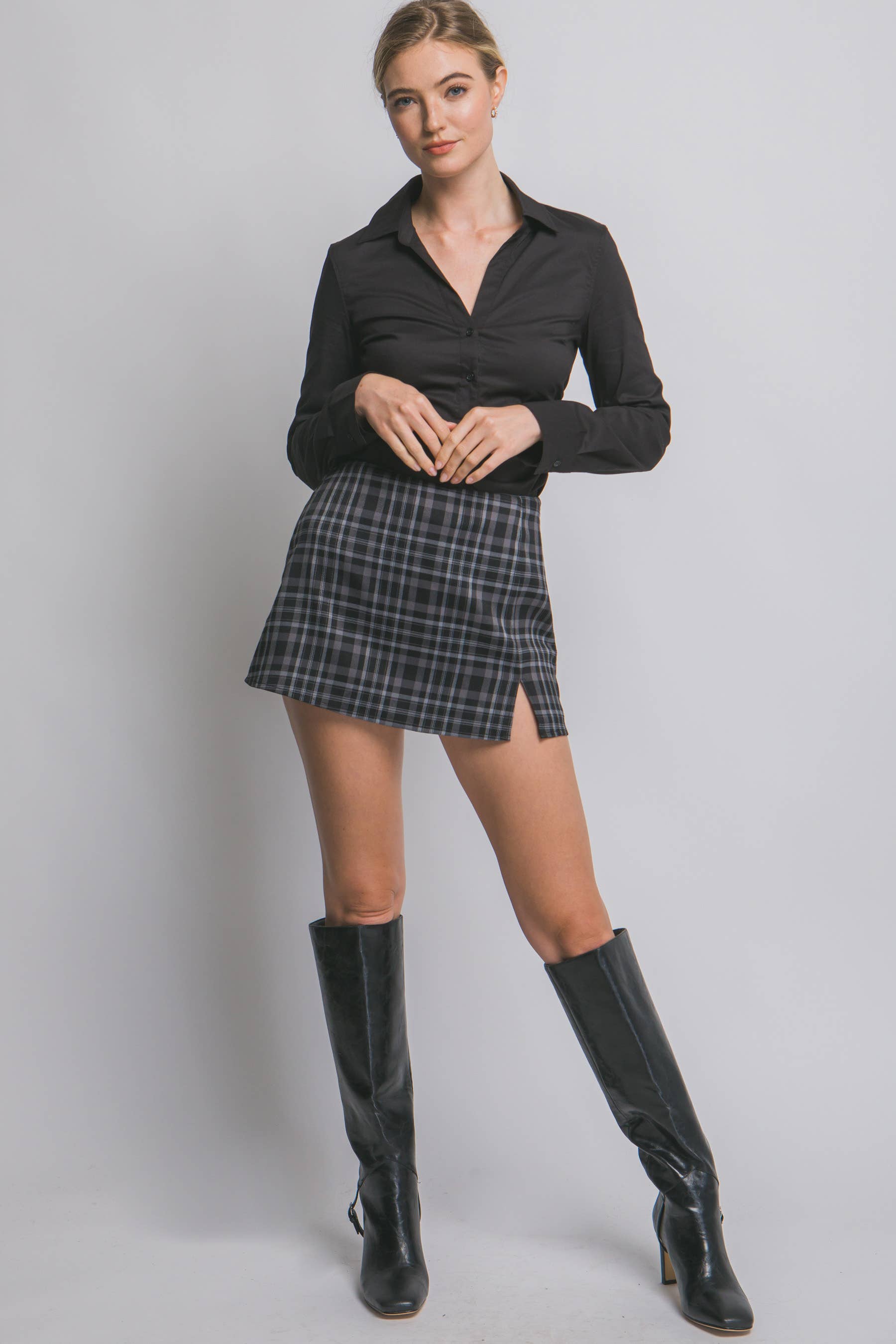 42POPS - Wholesale Skort - Women's - ._ 0905 Split Front Plaid Mini Skort SI-28739