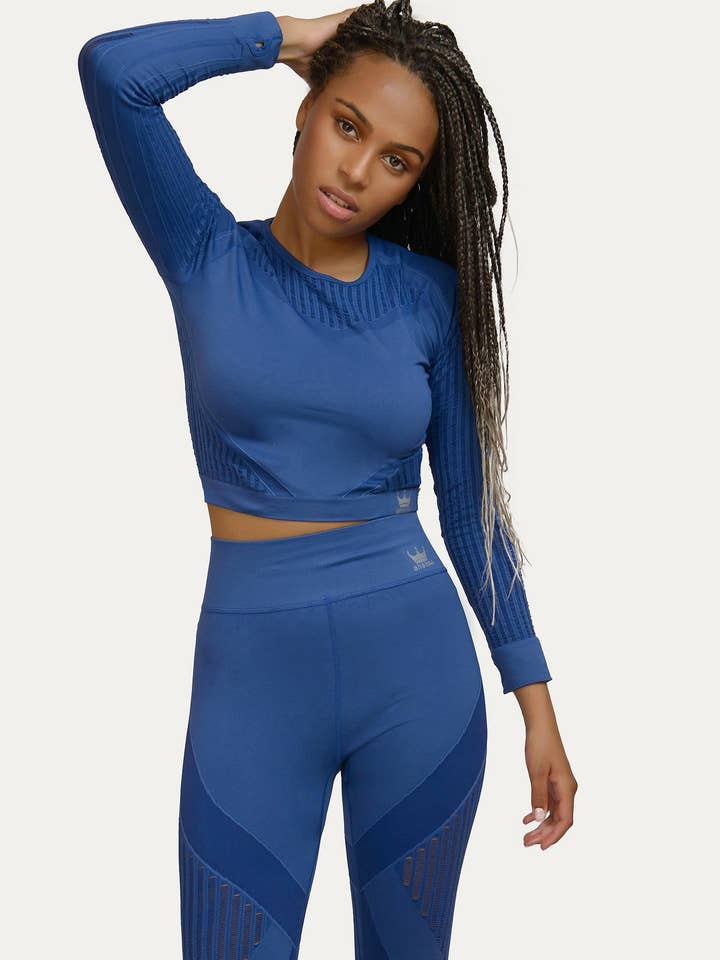 Anaissa - Wholesale Athletic Top - Women's - Seamless 3D sports top, Alisha14