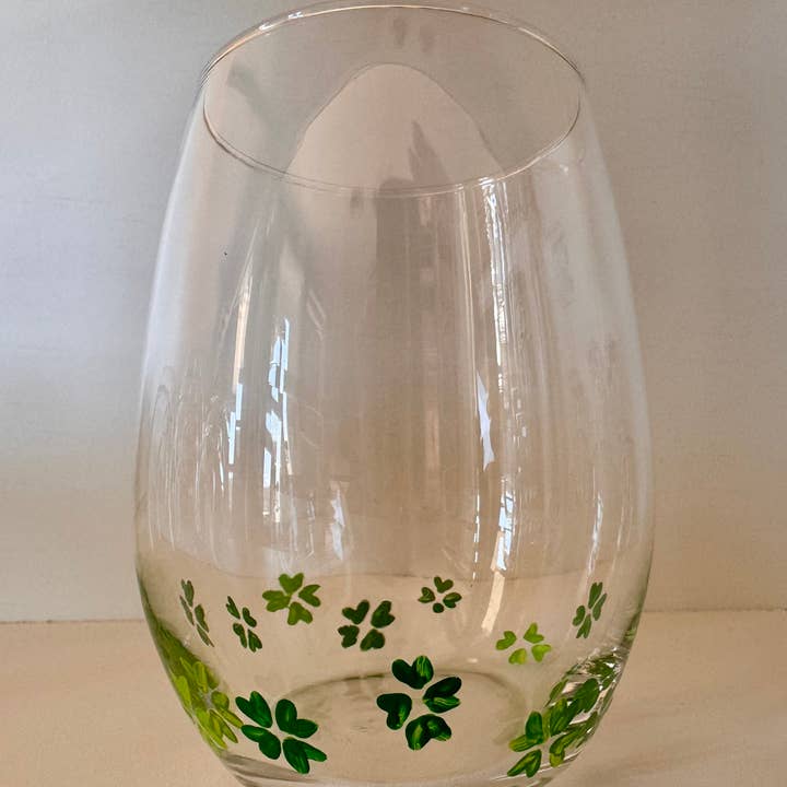 Hand Painted Glass, Co - Wholesale Jug - Hand-Painted Shamrock Stemless Wine Glass – 20 oz2