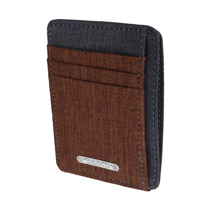 Brieftasche aus Stoff mit Kartenfach und Geldfach auf der Vorderseite in Braun und Grau für den Großhandel von HOLD SUPPLY