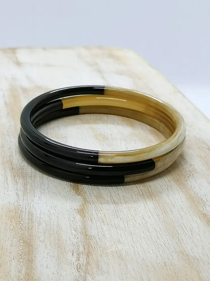 Nayda Diaries - Wholesale Cuff Bracelet - Black horn bangle1
