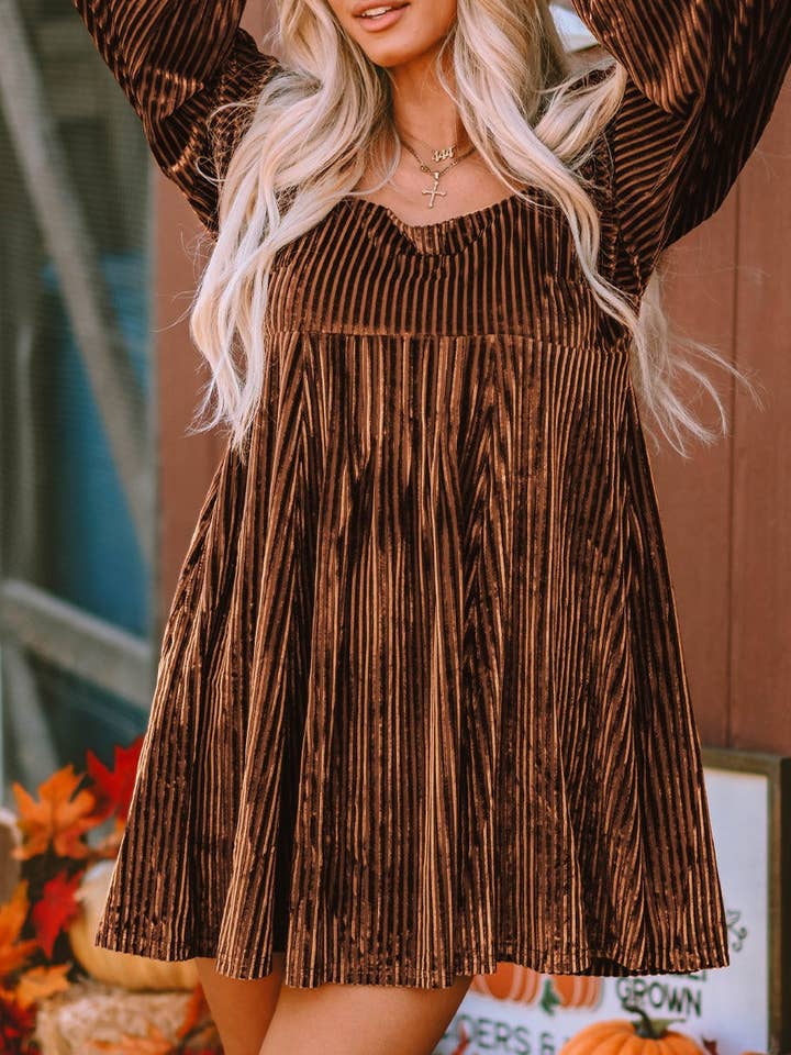 LALA LOO – Engroshandel Kjole - Dame – Babydoll kjole i fløjl med knytbånd