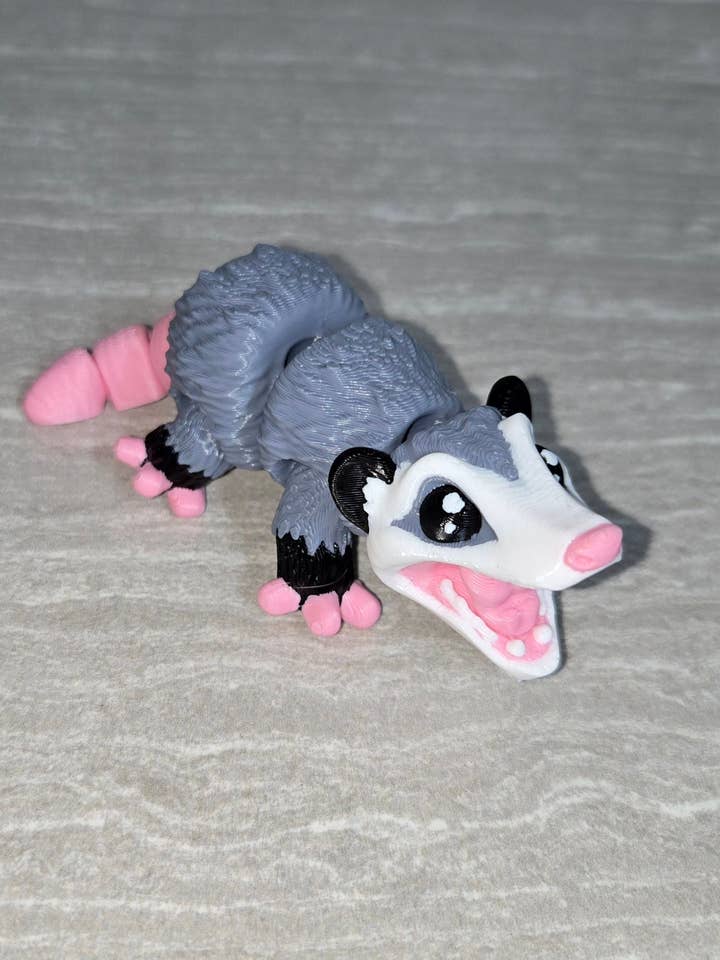 Opossum Stampato in 3D | Figurina Articolata | Flessibile per la vendita all'ingrosso da parte di Cosmic 3D Creations