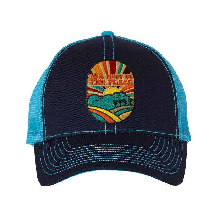Casquette de camionneur - This Must Be The Place Patch pour la vente par Spruce Seed