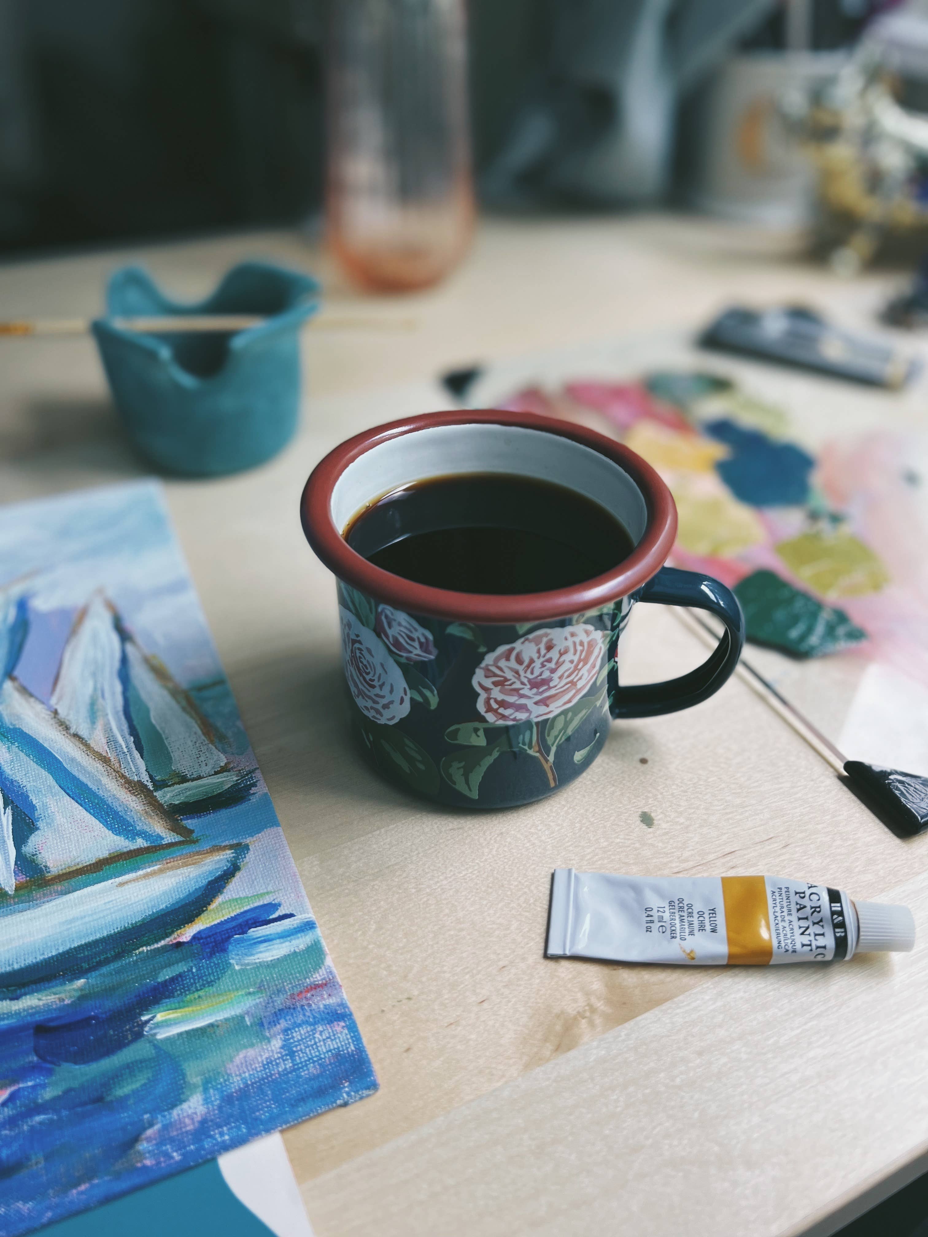 Cate Paper Co. - Wholesale Coffee Mug - Floral Enamel Mug3