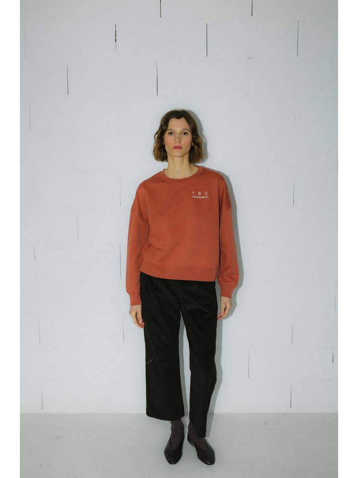 Triana by C – wholesale Sweatshirt – Women's – BIARRITZ VINTAGE EARTH SWEATSHIRT TRIANABYC1