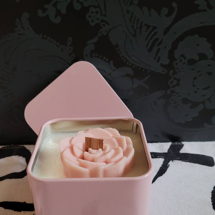 Pink Sugar Crystal Wood Wick Candle
8oz Candle for wholesale by Third Creek Candles LLC