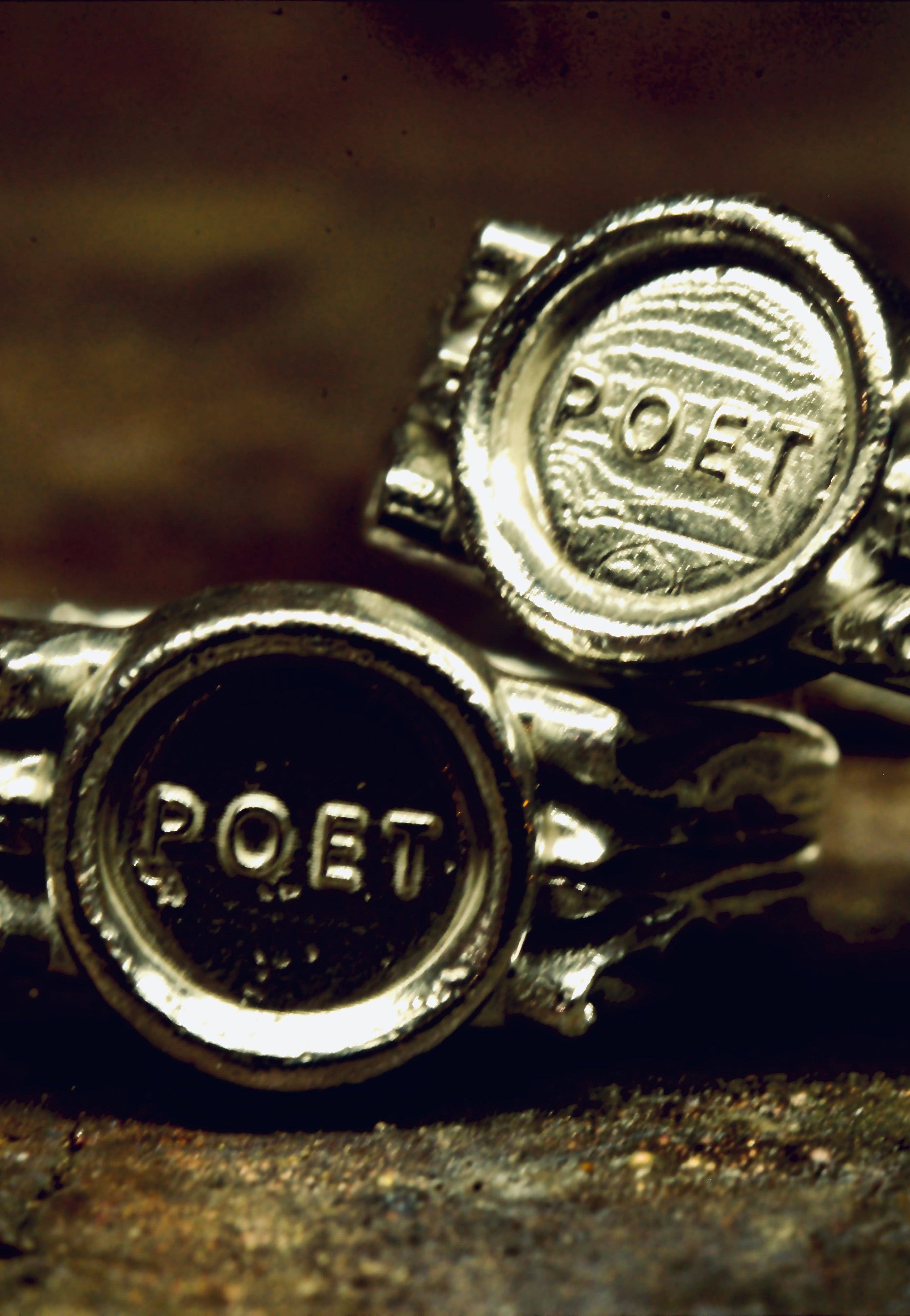 Montestruque – Engroshandel Båndring – Digteren1