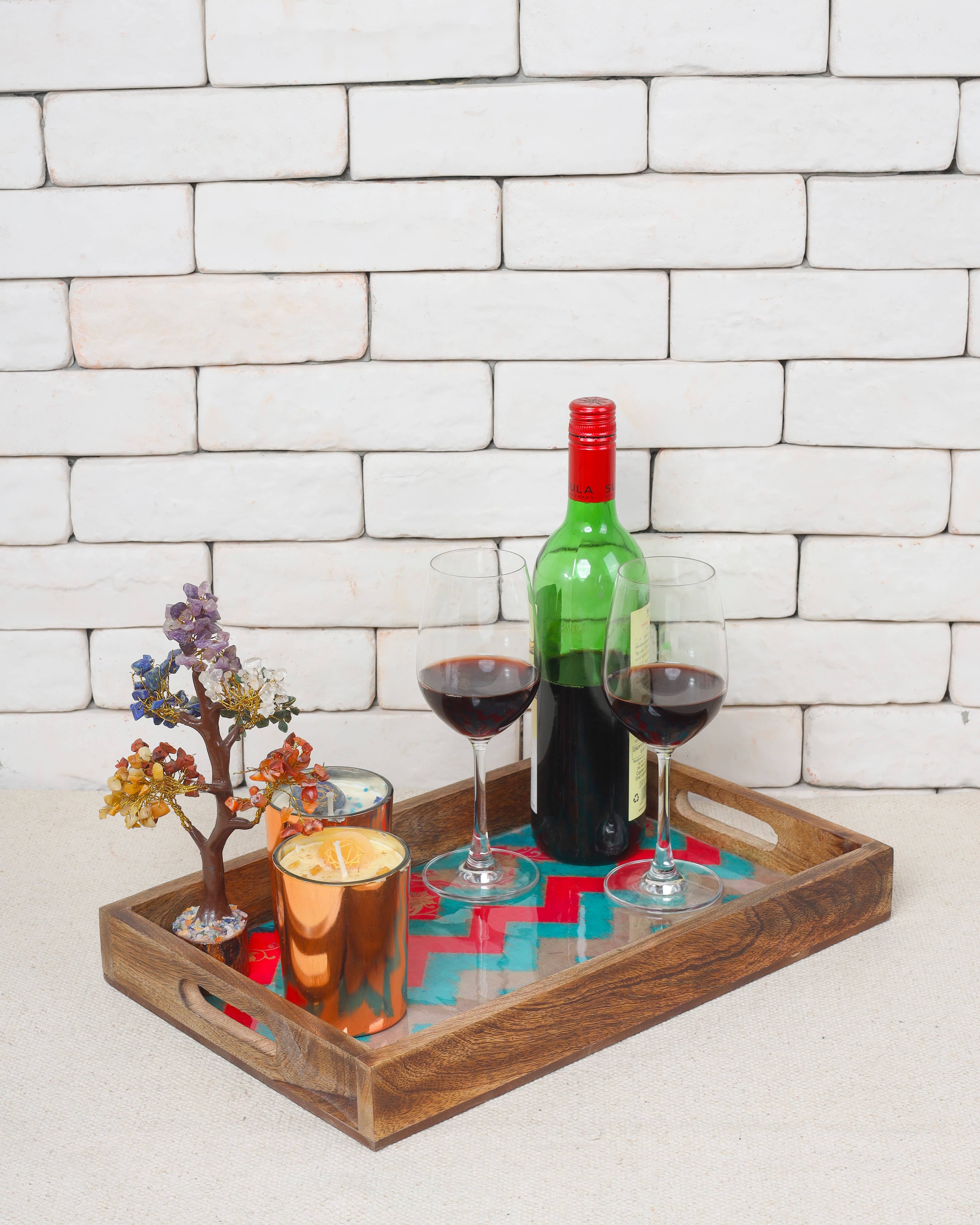 Tiramisu – Bandeja decorativa por atacado – Sunrise Springs Tabuleiros decorativos em resina e madeira (conjunto de 3)1