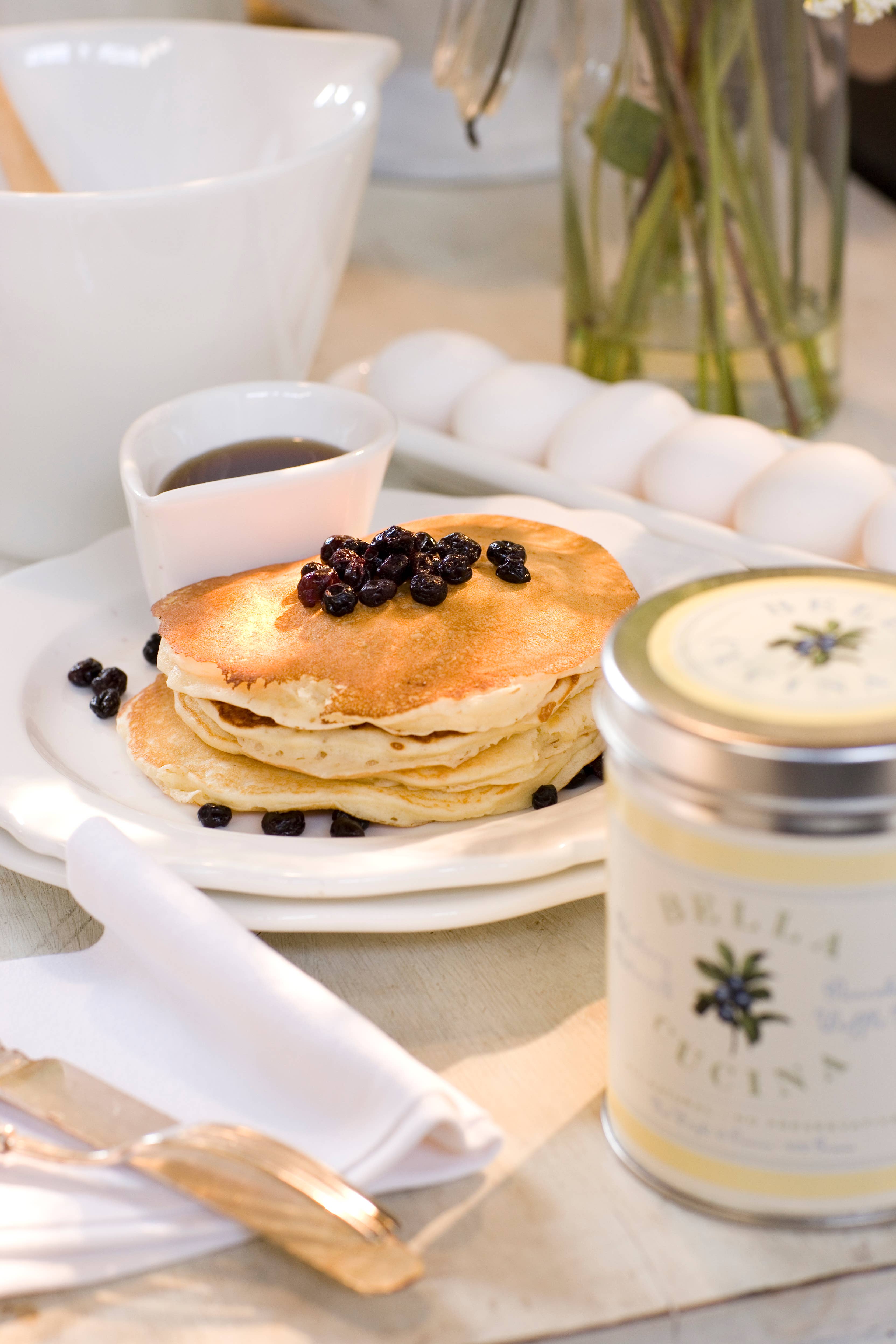 Bella Cucina - Wholesale Gift Box - Oprah's Favorite Things 2025! Breakfast in Bed Gift Box 1