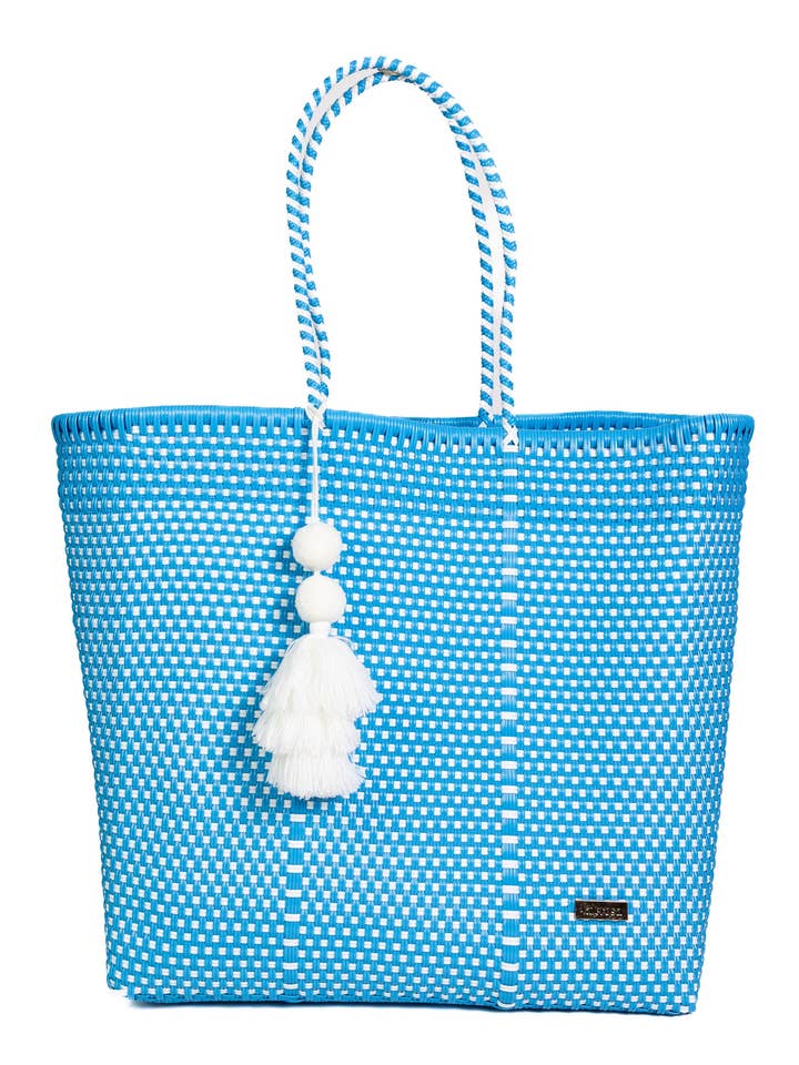 Lyseblå og hvidternet jumbo for engroshandel hos Valerosa