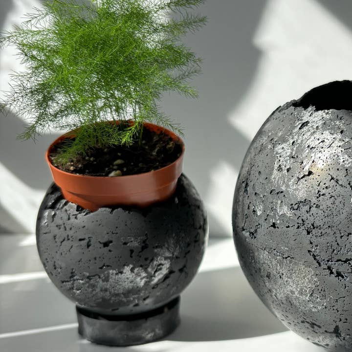Fancy Concrete - Wholesale Plant Pot - Mini-Moon 3” Pot | Sphere Planter | Ball Concrete Planter