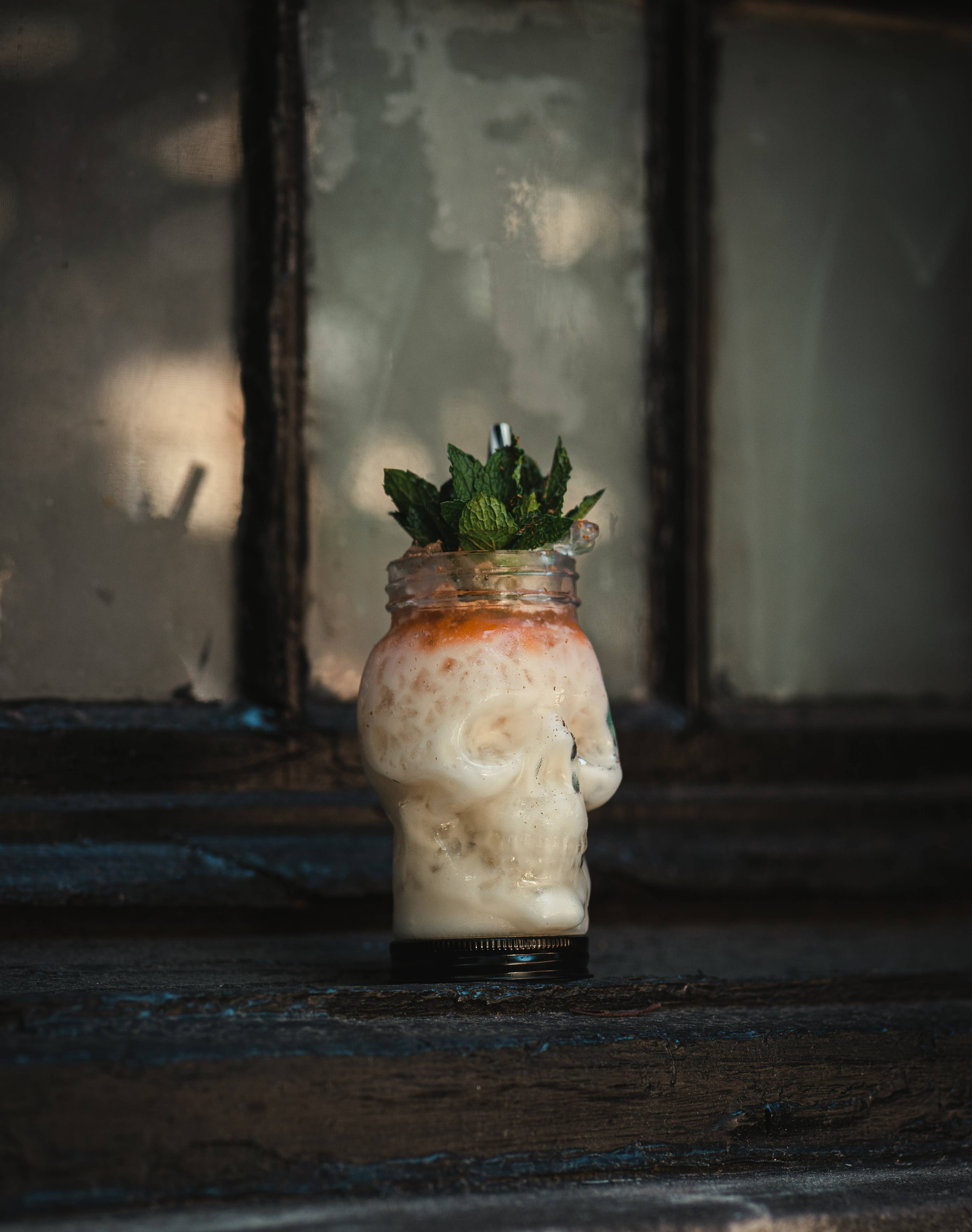 Hospitality Glass - Vendita all'ingrosso Barattoli - Barattolo da 17,5 oz a forma di teschio4