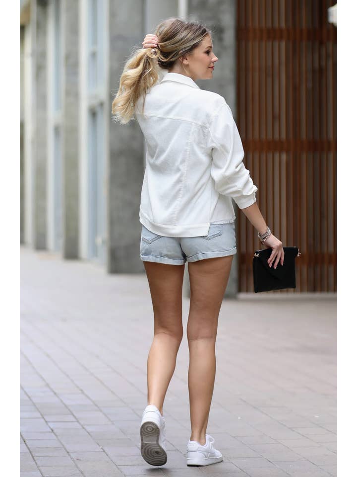 ELFENBEN-155777 "....FORSTYRKET FLØJL JAKKE MED FLÆNSET KANT OG AFKORTET LÆNGDE" for engroshandel på Faire4