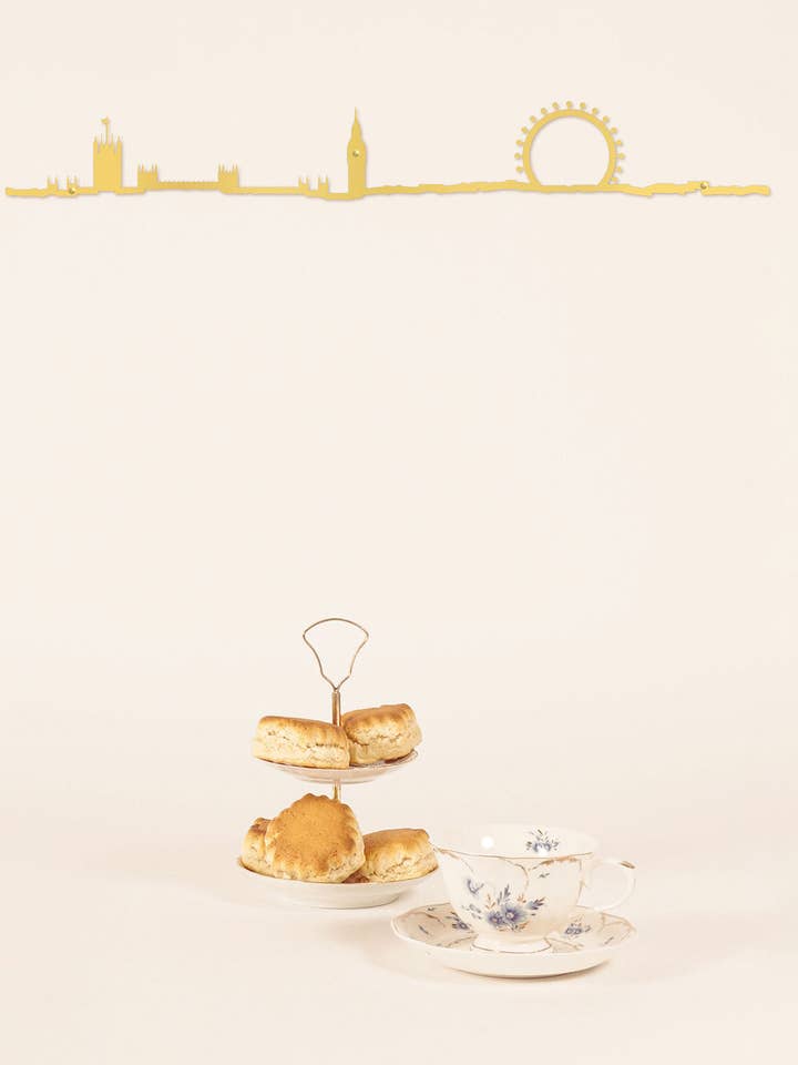 Wanddecoratie - London Skyline - Goud (50cm) voor wholesale door The Line
