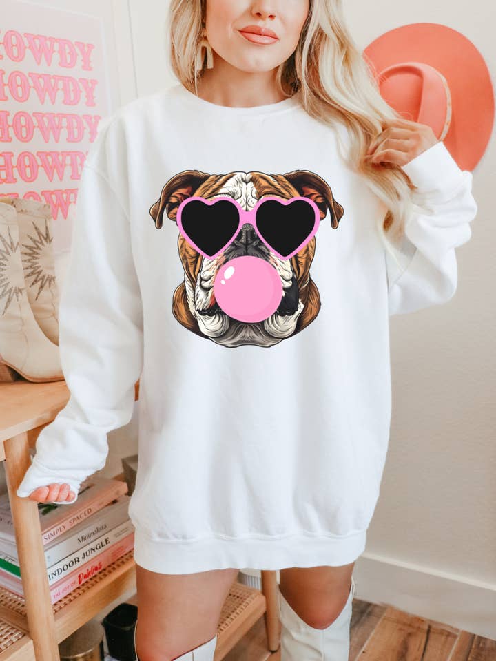 Bulldog Roze Bubble Georgia Volwassen Grafische Crewneck Trui voor wholesale door Uncommon Label