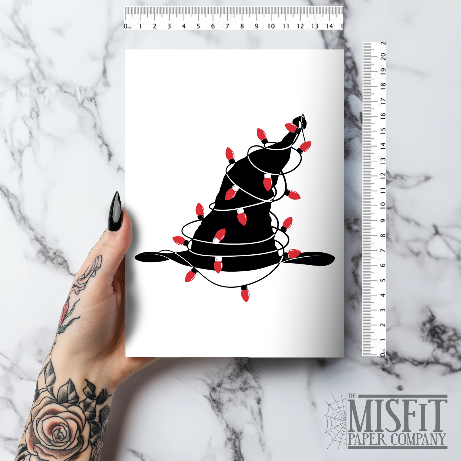 The Misfit Paper Co. - Vente Cartes de Noël - Carte de vœux de grande taille Witchmas Lights1