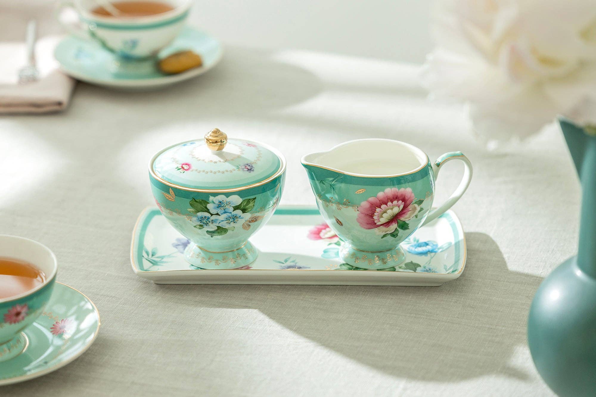 Grace Teaware - Wholesale Serving Tray - Mint Flower Garden Fine Porcelain Sugar Creamer Serving Tray