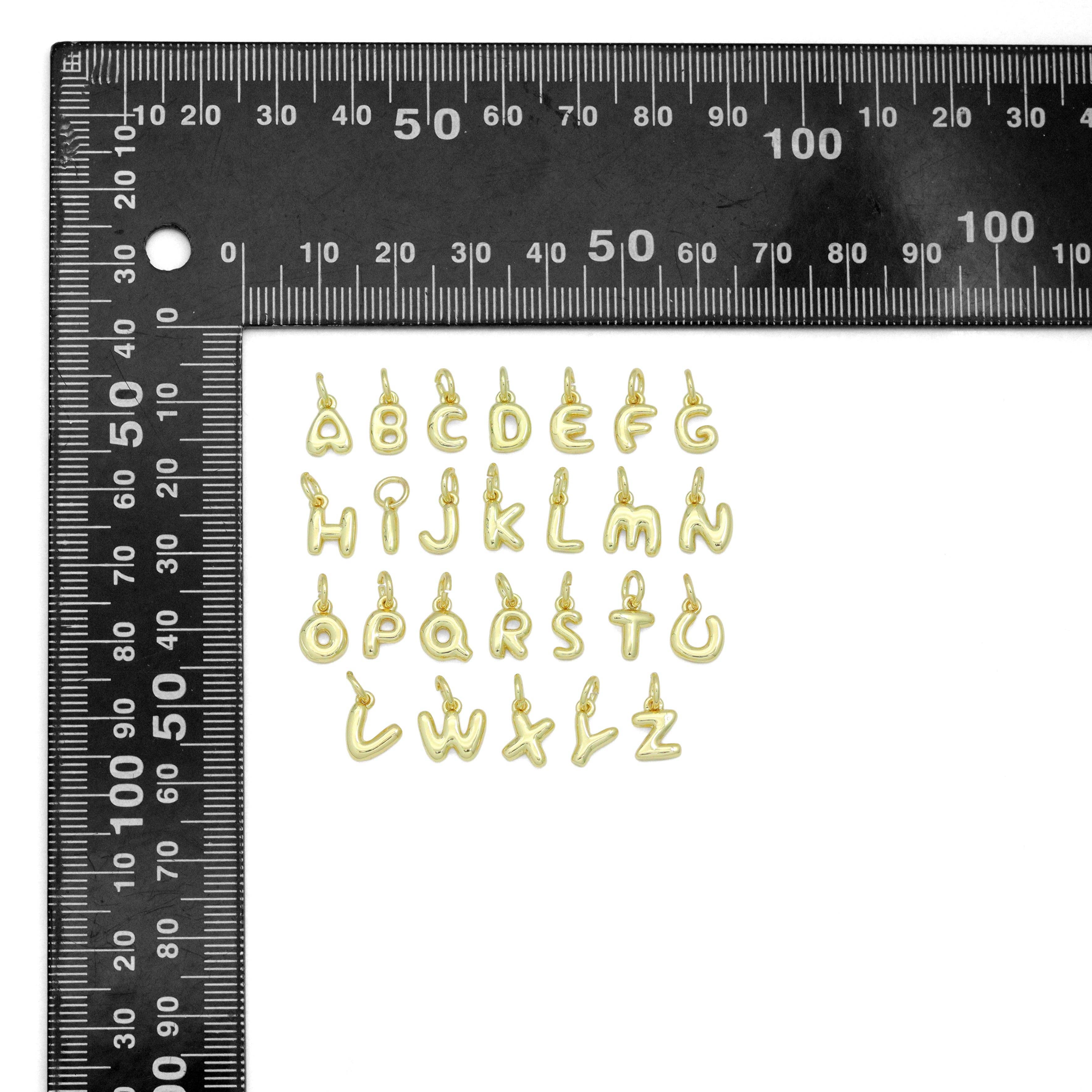 BestBeads&Beyond - Vendita all'ingrosso Ciondolo/pendente - Ciondolo iniziale con piccole bolle, pendente iniziale dell'alfabeto, codice SKU LX8941