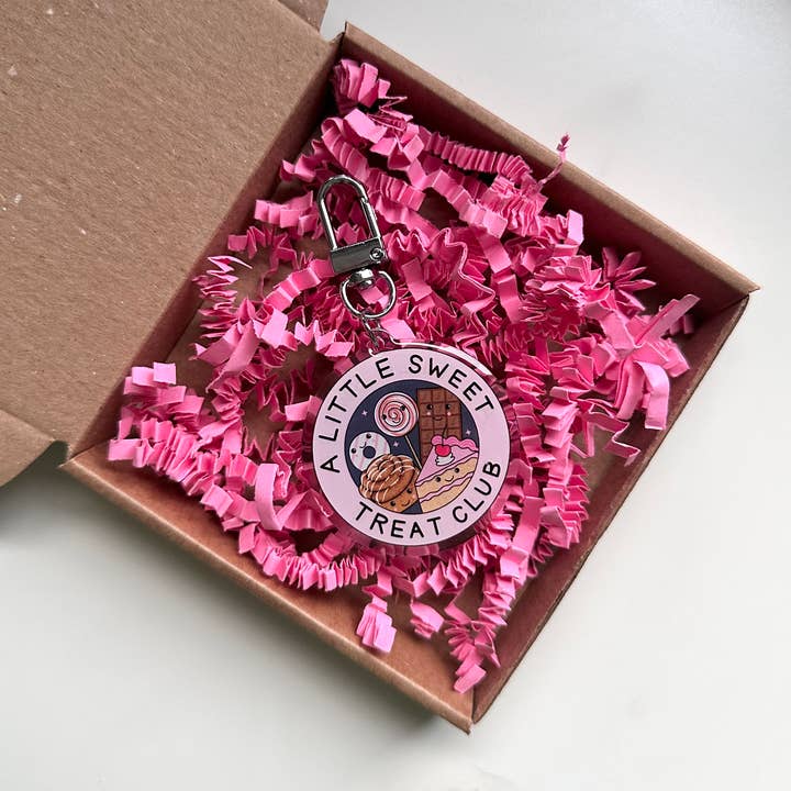 Sød godbid nøglering snacks elsker sød lyserød gave for engroshandel hos Dolly’s Doodles