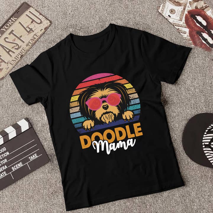 Noir Chemise Doodle Mama, Chemise Yorkie Dog Mom, Cadeaux Yorkie Mom en vente sur Faire2