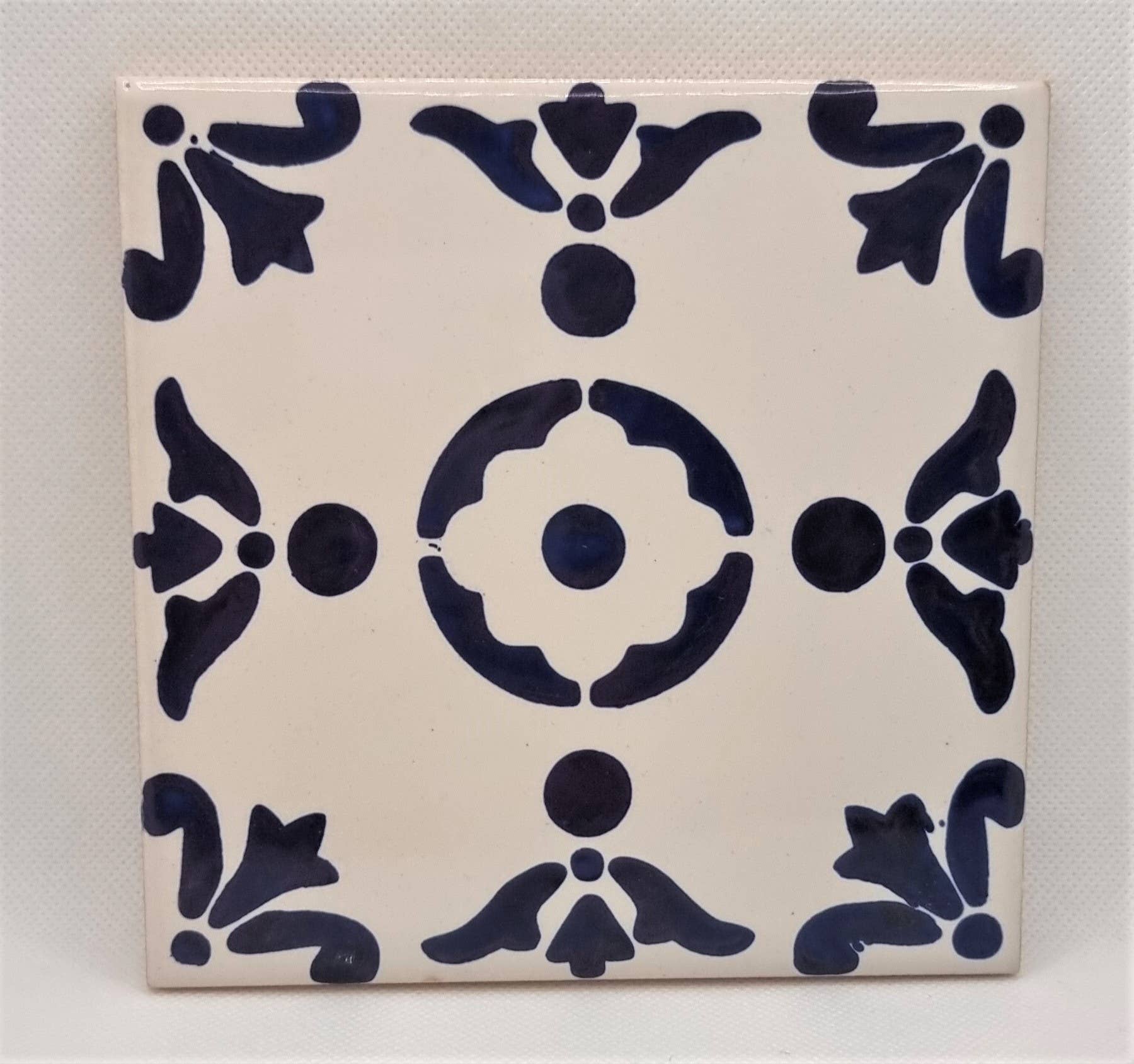 Hazbruk Ceramics - Venta al por mayor Marcos de fotos - Solo Strokes: marco de exhibición de un solo azulejo8