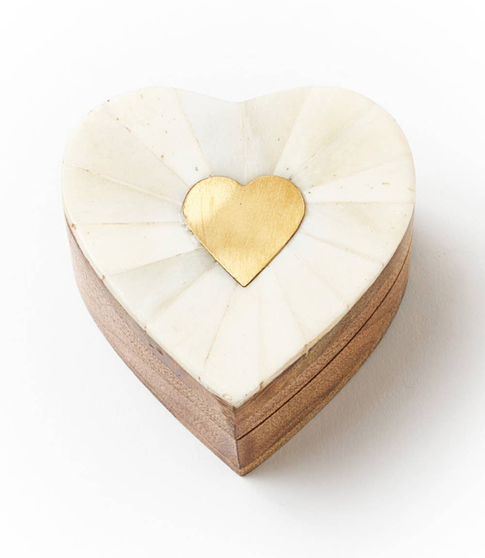Matr Boomie Fair Trade - Wholesale Jewellery box/organiser - Hinged Heart Box with Ethically Sourced Bone and Brass Inlay