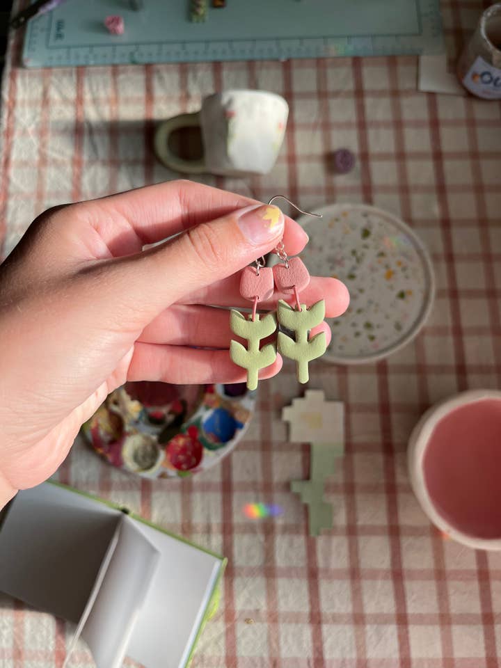 Tulip Earrings for wholesale by Goobaclayco