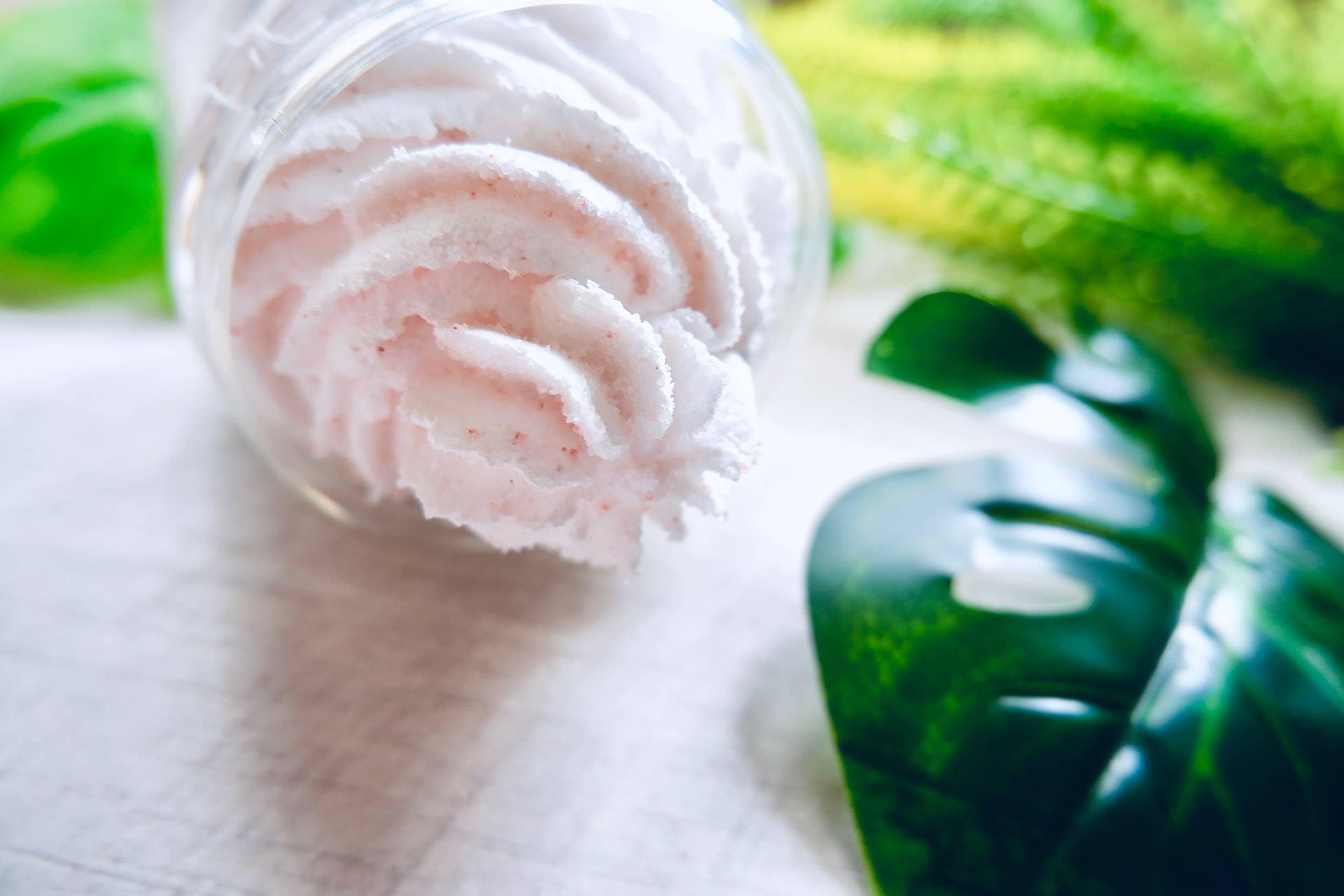 Eliza Soaps – wholesale Body scrub/exfoliant – Coconut and Himalayan Salt Soap Scrub - Exfoliating Scrub1