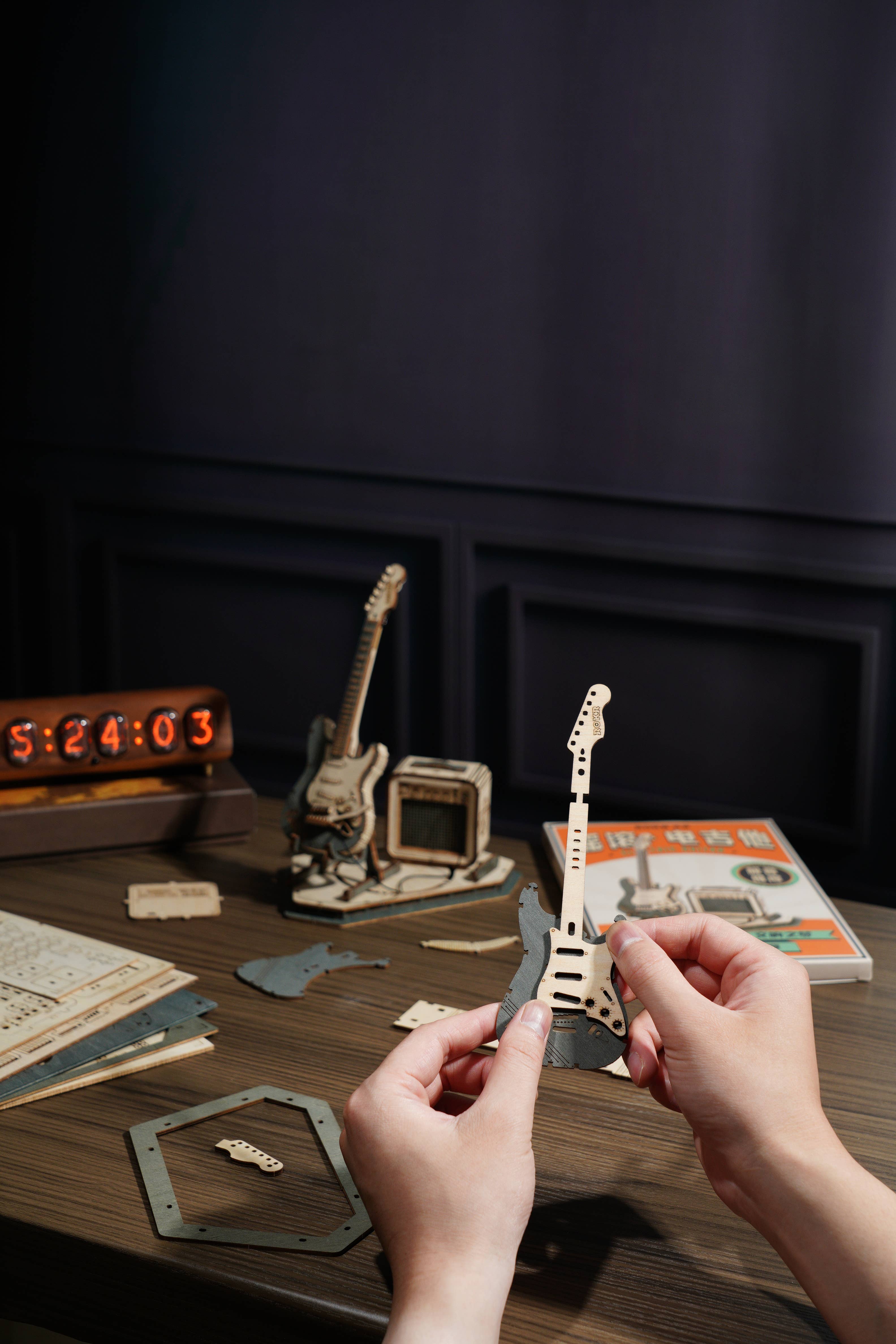 Hands Craft - Wholesale Puzzle - Kids - 3D Laser Cut Wooden Puzzle: Electric Guitar4
