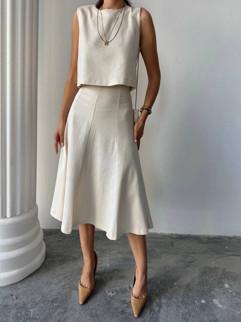 Design company-Fatma Balkir - Vente Ensemble haut et jupe - Femme - Ensemble élégant en lin avec jupe midi et blouse courte - Tailleur jupe1