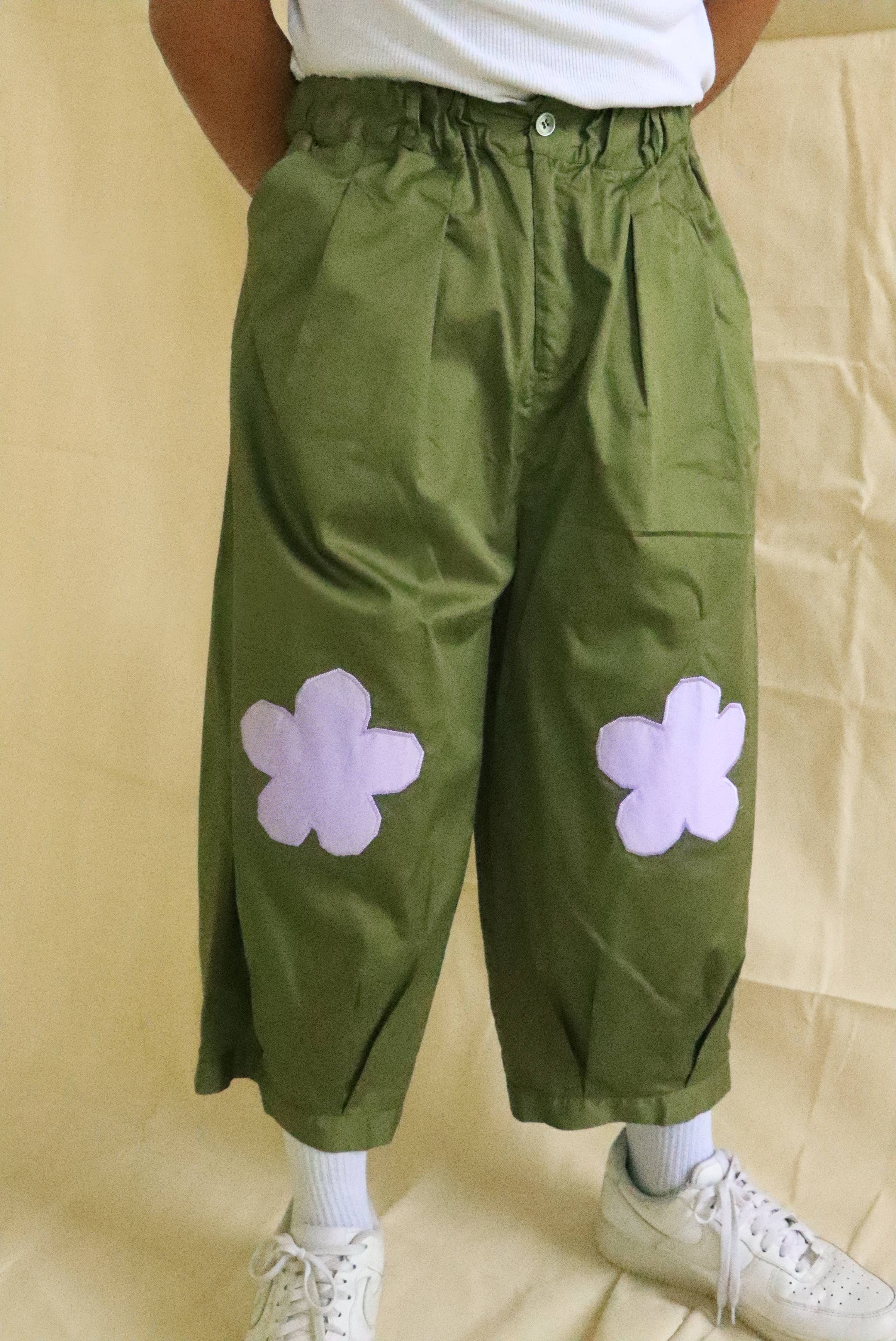 Mary Lo - Wholesale Pants - Women's - Flower Power Pants3