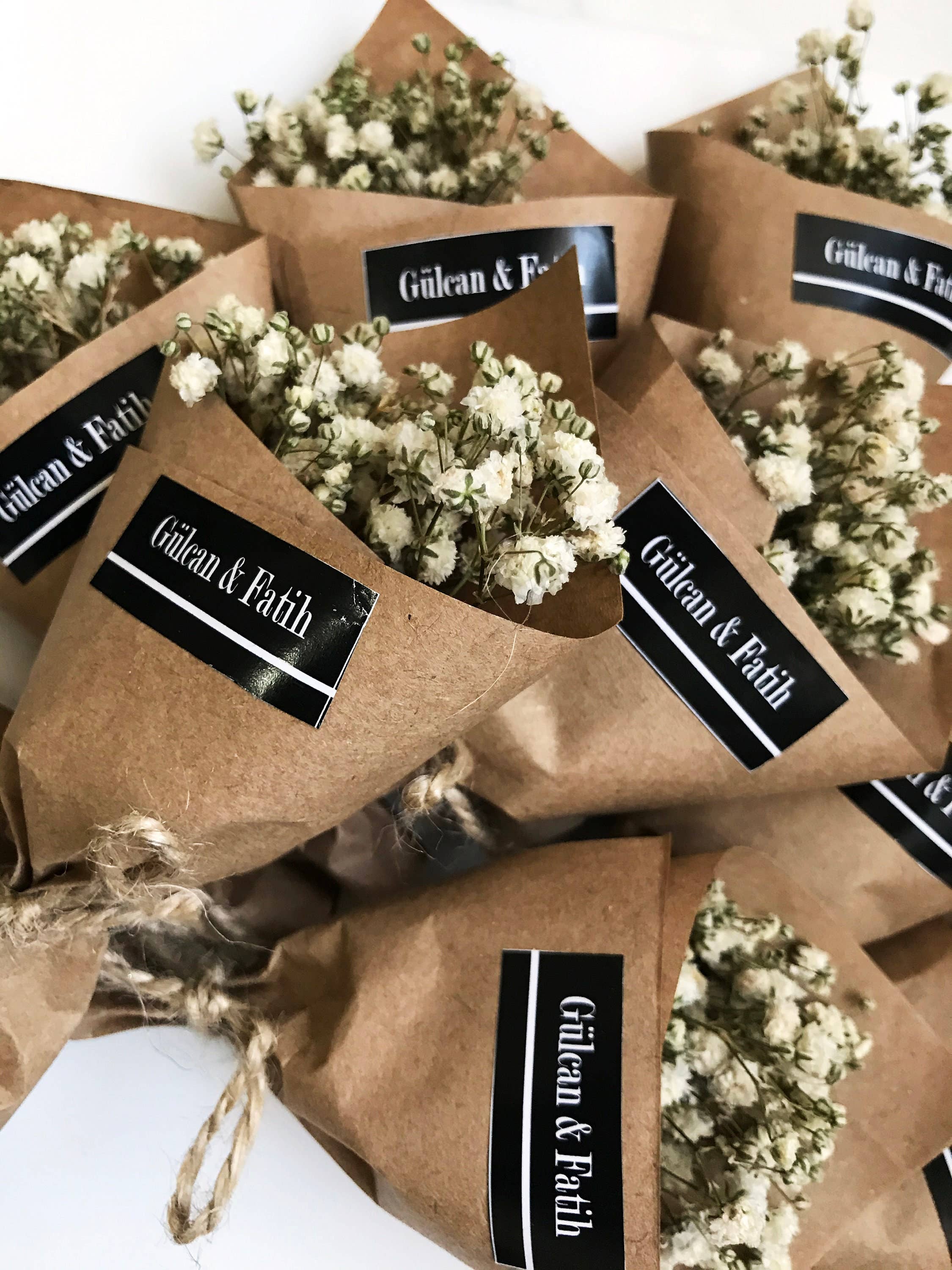 Uniq Favors - Vente Cadeaux pour invités - Mini bouquet magnétique de fleurs séchées, petit cadeau floral1