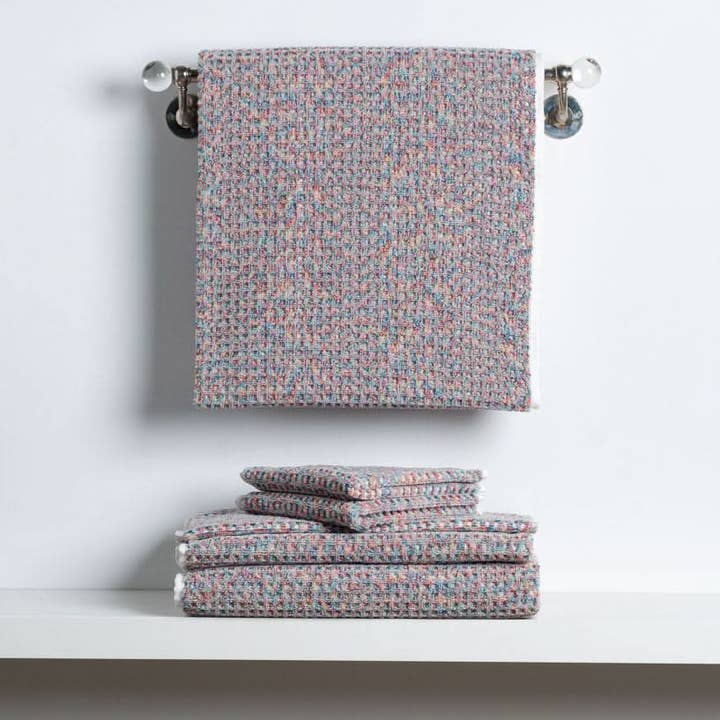 Watercolors Waffle Ivory Red Degrade for wholesale by Turkish Towel Collection