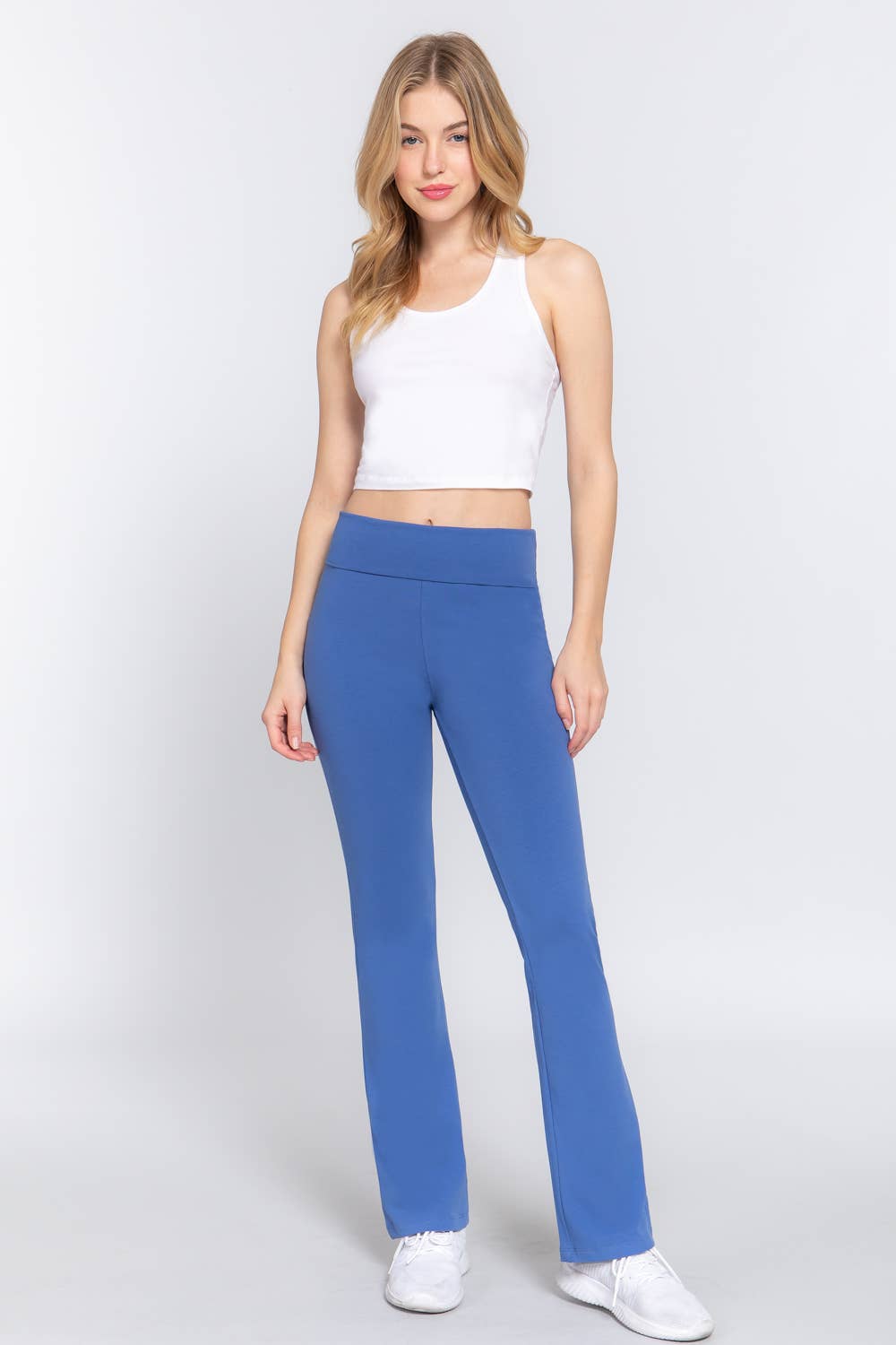 Active Basic | Active USA - Wholesale Sportbroek - Dames - Yoga legging met tailleband en wijde pijpen19