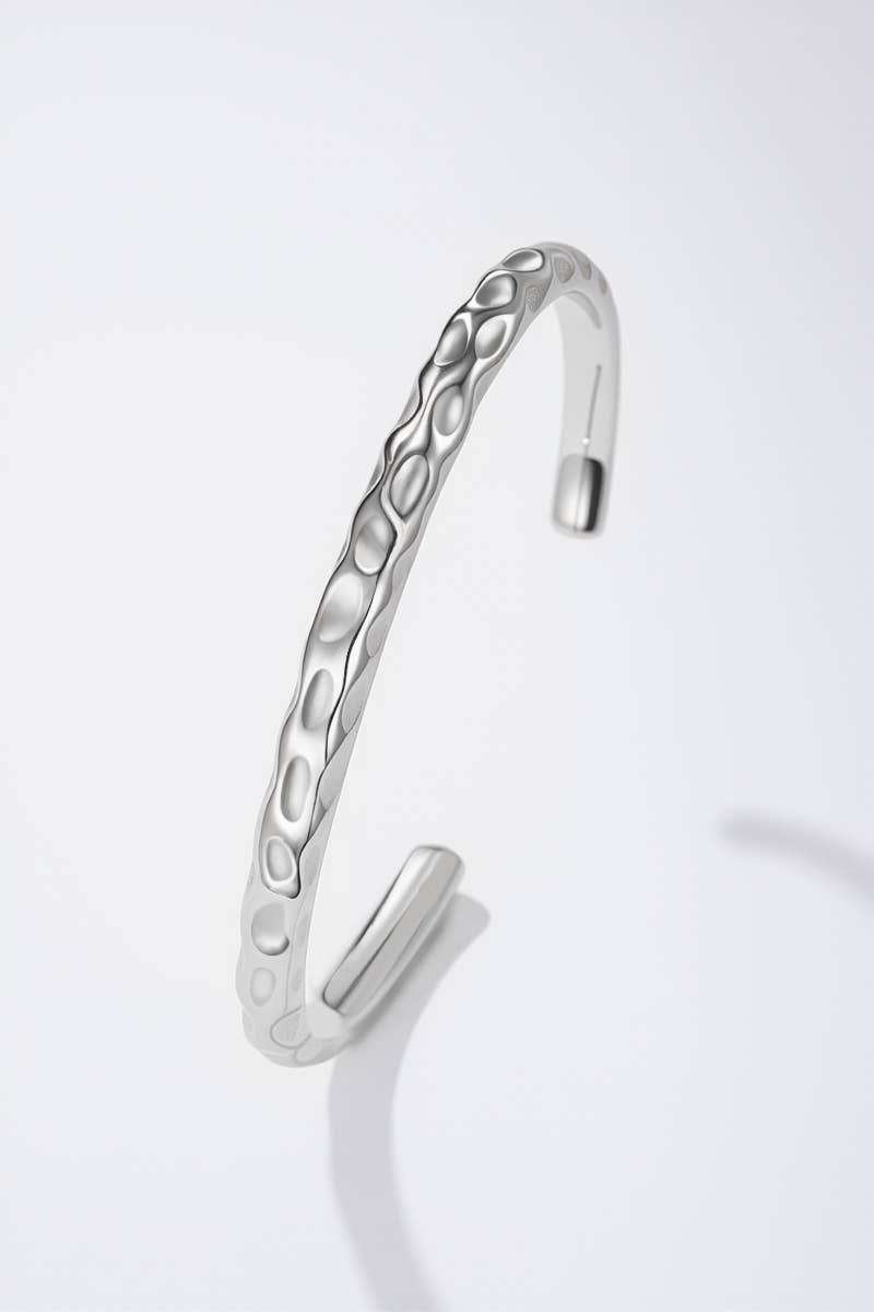 BYREN | ÉLINE L'ATELIER - Wholesale Wristlet - Stainless steel bangle bracelet1