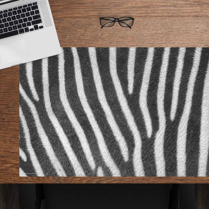 cover-your-desk – Großhandel Schreibtischunterlage – Schreibunterlage aus premium Vinyl – Zebra Muster
