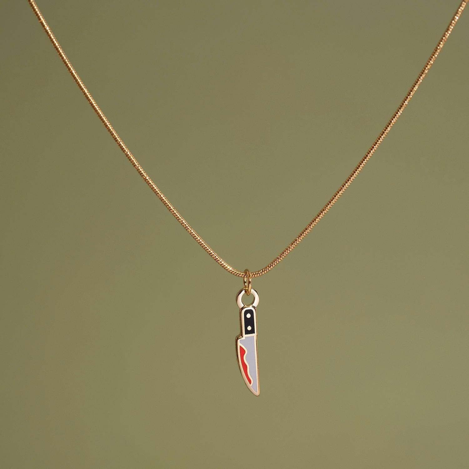 Sleepy Mountain – wholesale Pendant/charm necklace – Bloody Knife Necklace2