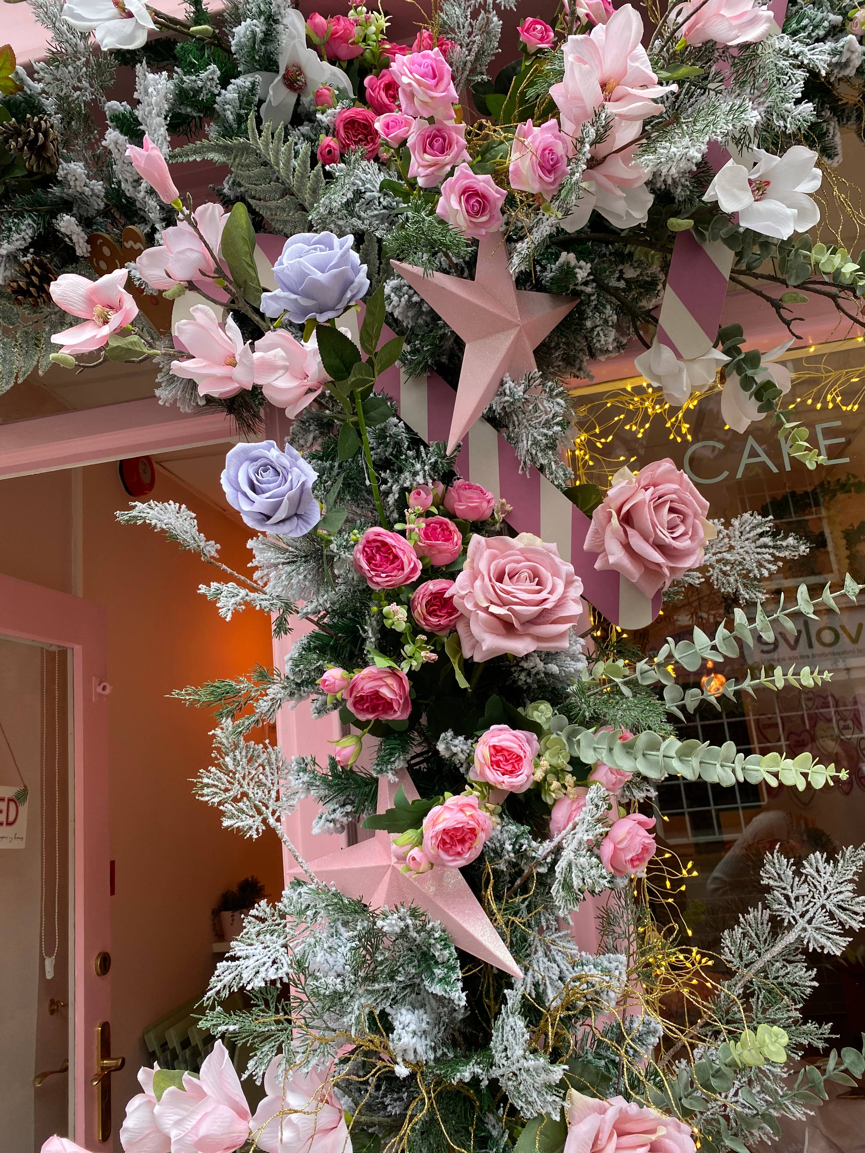 IVY CRUZ - Wholesale Bunting/Garland - Pink Christmas Flower Garland2